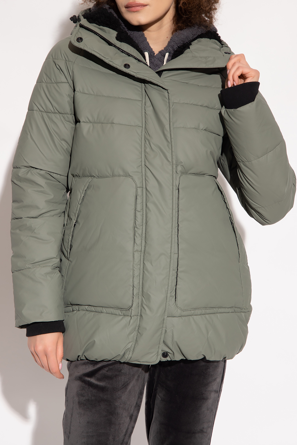 Grey 'Intrepid Mid' insulated jacket Hunter